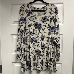 Lane Bryant Cream and Purple Floral Long Sleeve Top